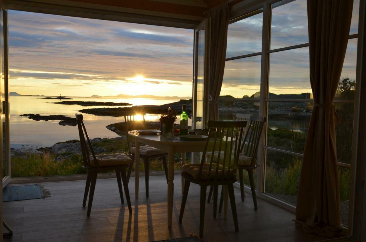 Superior Cottage With Sea View In Senja Senjehesten Exterior foto
