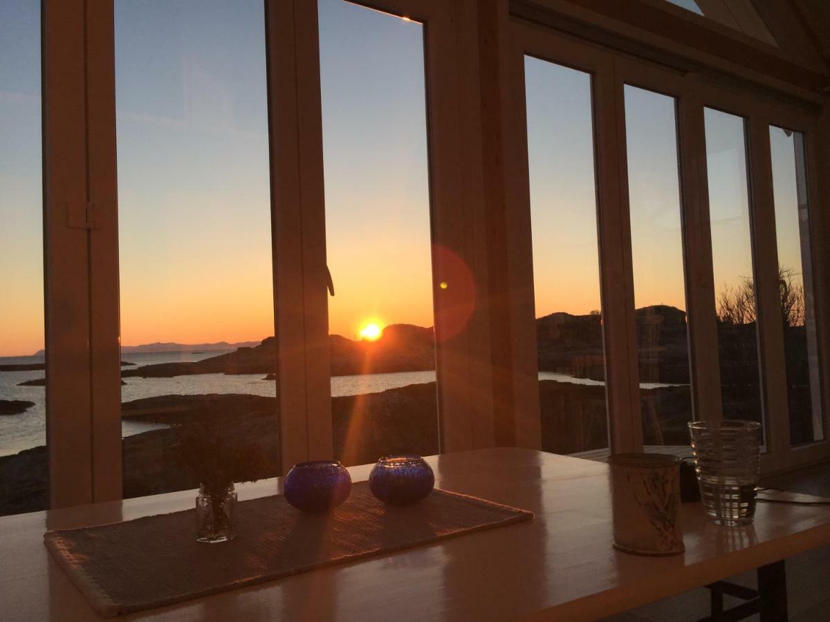 Superior Cottage With Sea View In Senja Senjehesten Exterior foto